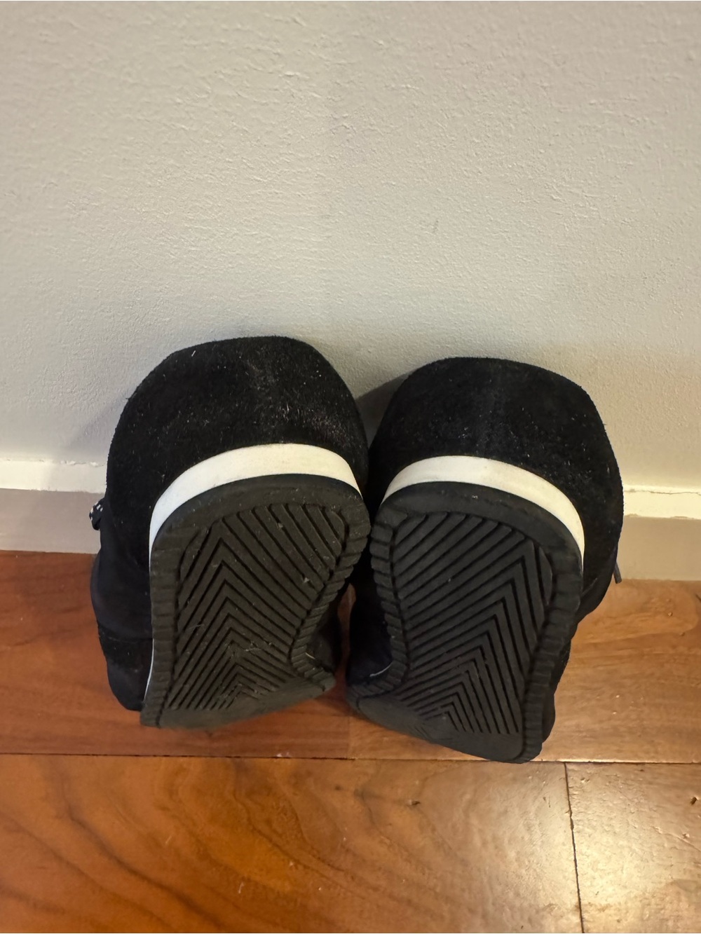 Larroude Stella Lite Sneaker In Black Nylon and Suede - Picture 8 of 8
